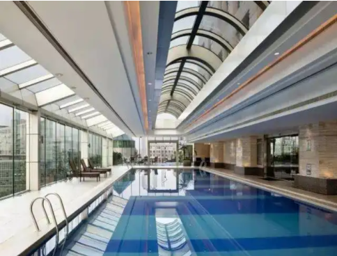 上海绿地福朋酒店泳池